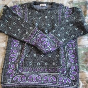 Women's Gray and Purple Patterned Sweater